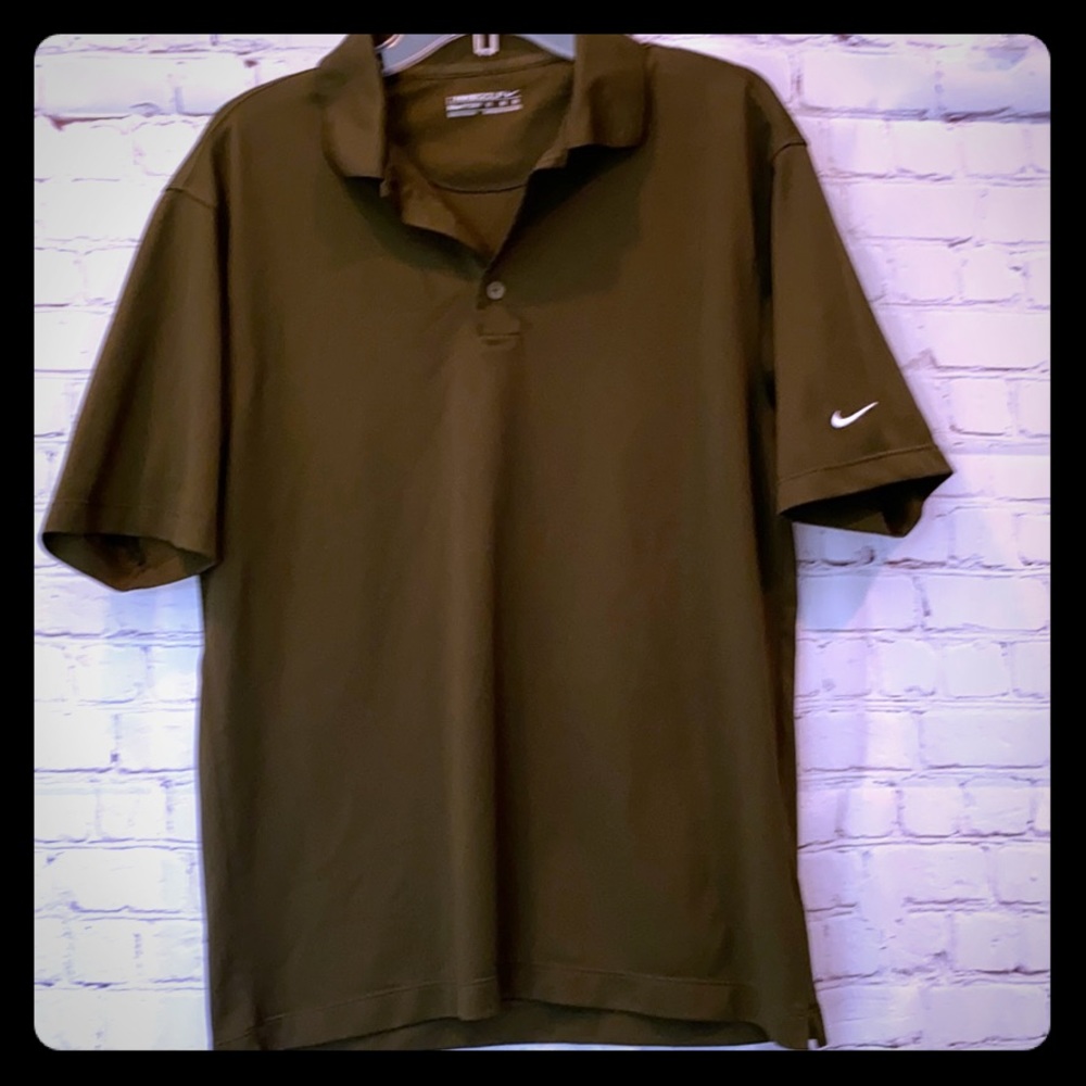 Nike Fit Dry Golf Polo in Olive Green size M